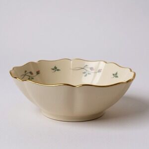 Lenox Rose Manor Cream Floral Gold Rim Scalloped Edge Bowl Feminine